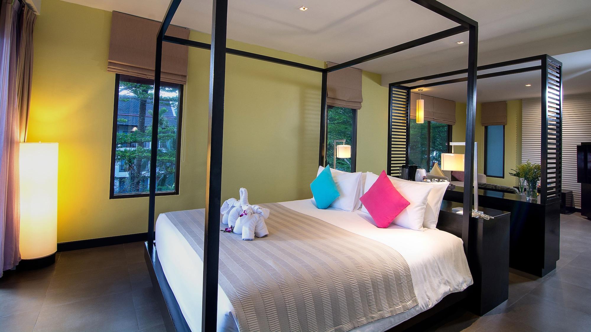 รีสอร์ท อัปสรา บีชฟร้อนท์ แอนด์ เขาหลัก