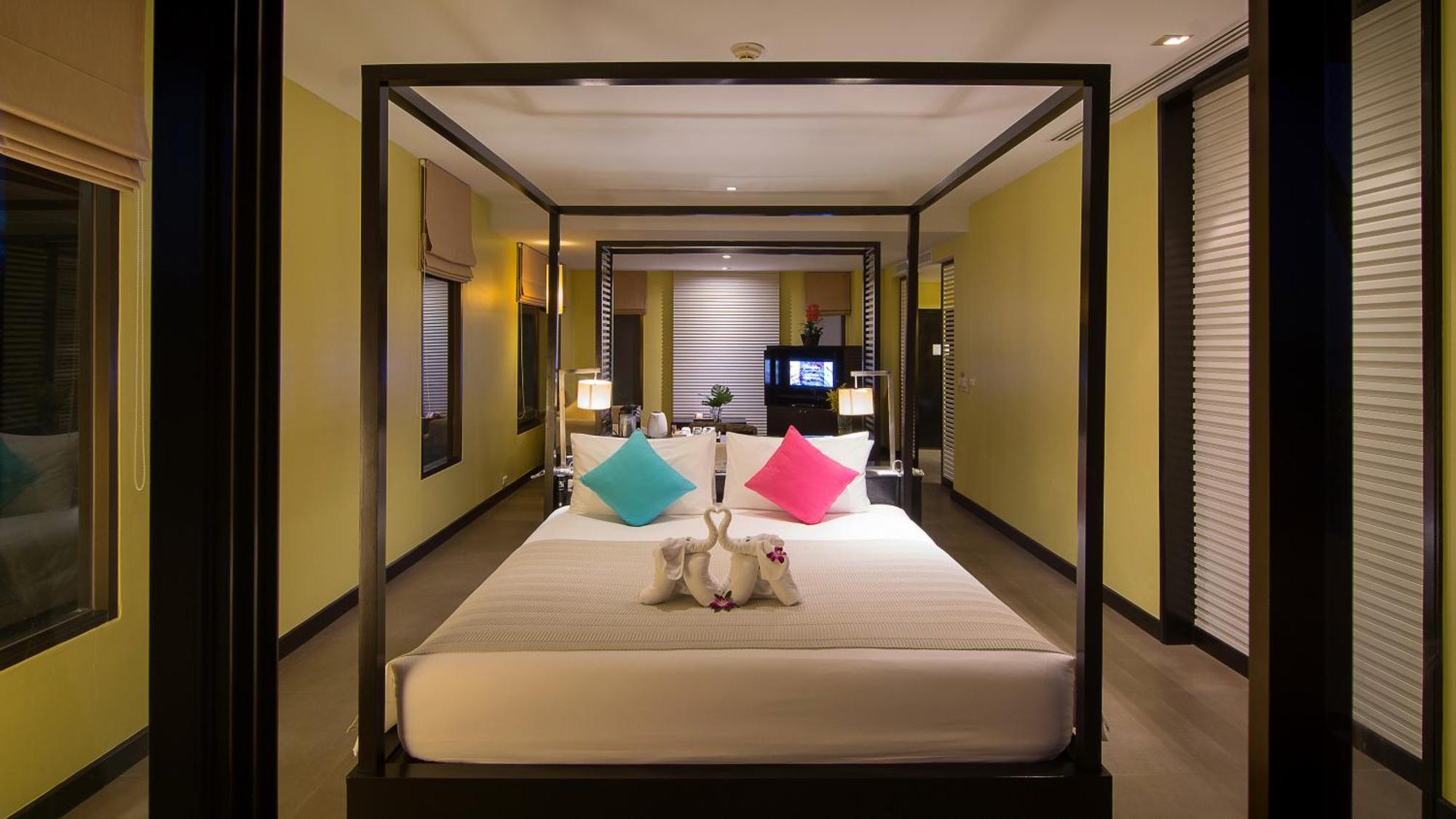 รีสอร์ท อัปสรา บีชฟร้อนท์ แอนด์ 4*